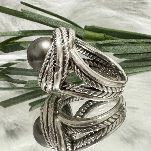 David Yurman Tahitian Pearl Diamond Crossover Ring - Picture 5 of 13